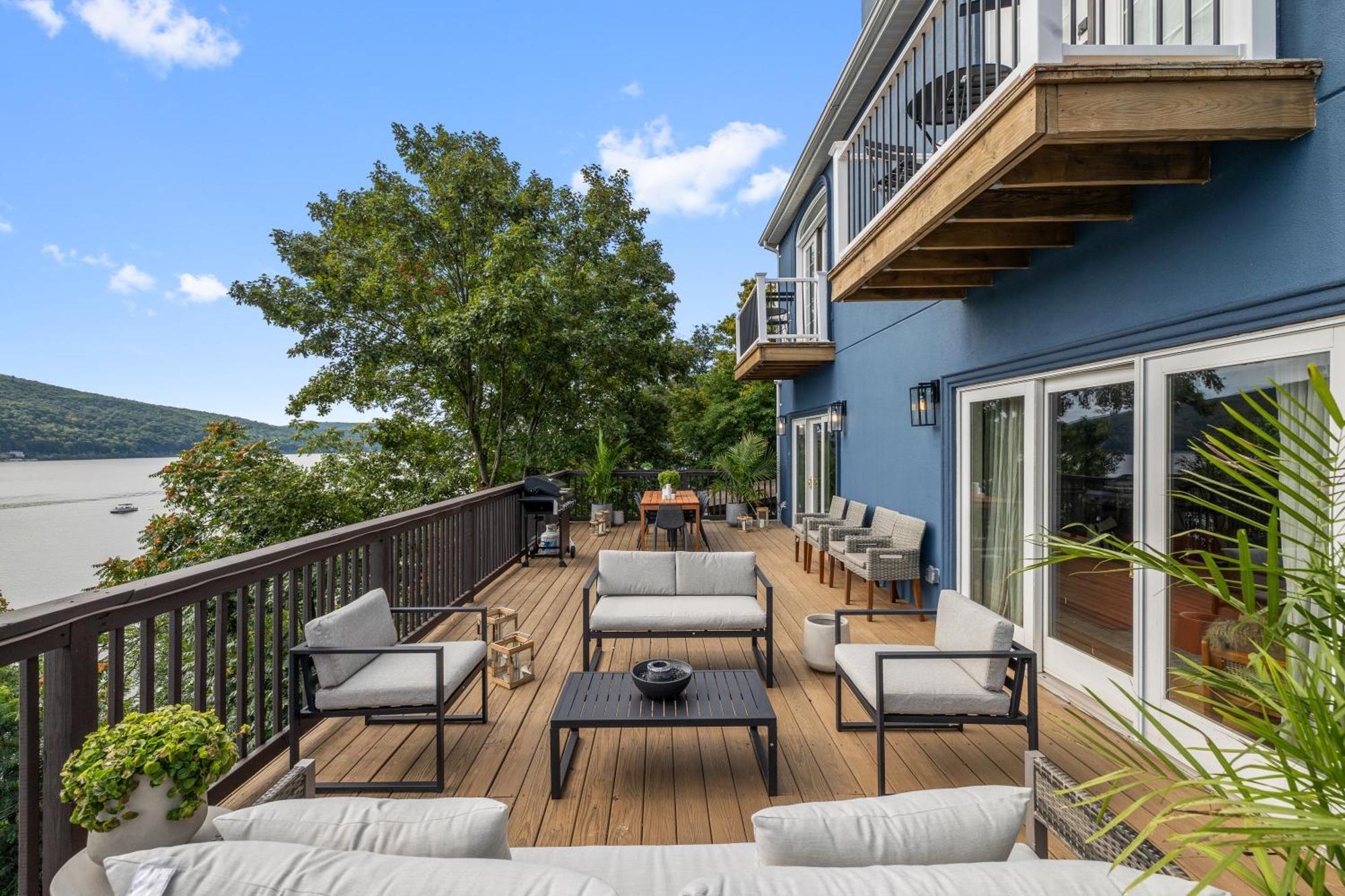 Lakeview House - Hot Tub - Firepit - Stunning Views - Spacious Deck - Cozy Living Room - Bar Greenwood Lake Εξωτερικό φωτογραφία