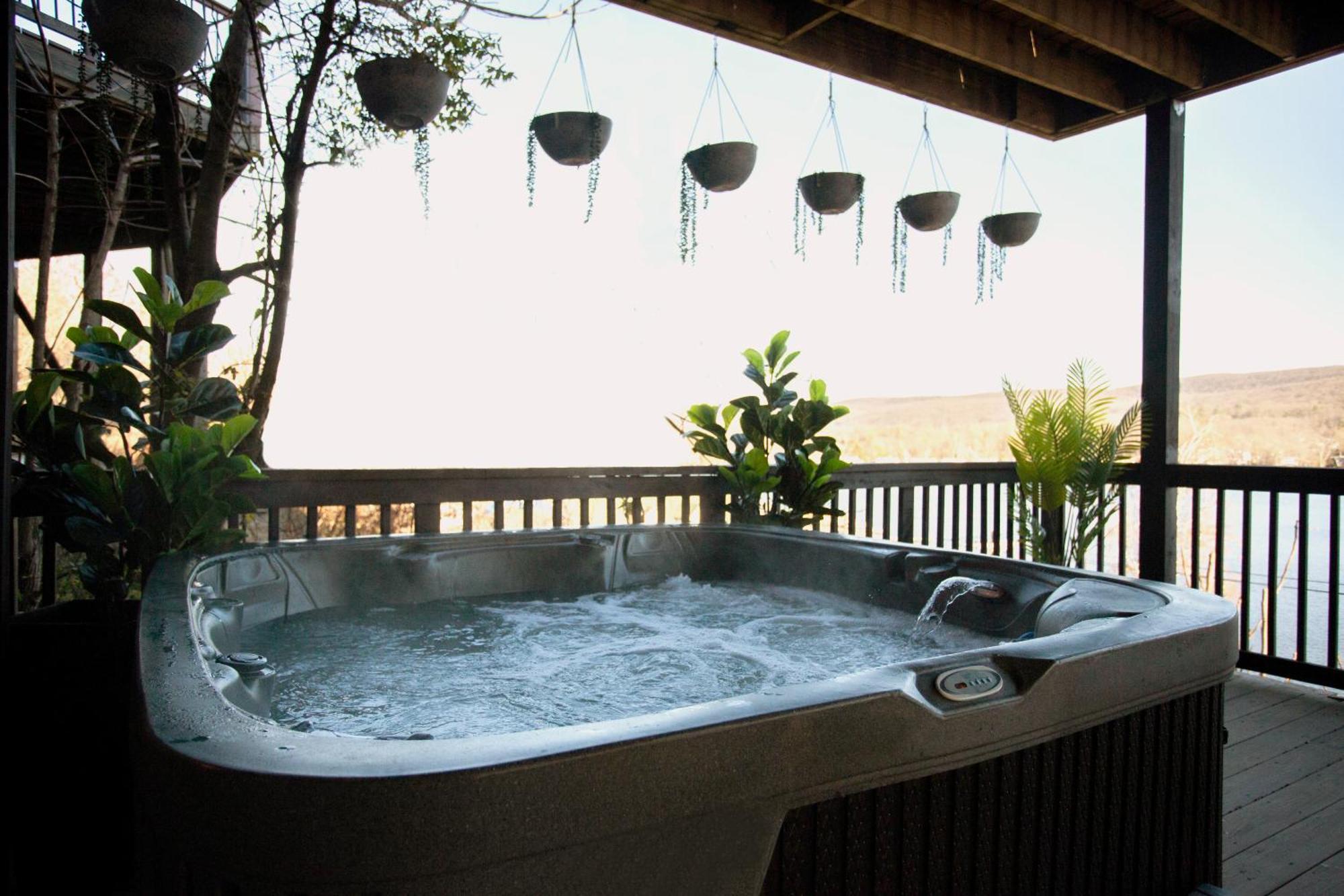 Lakeview House - Hot Tub - Firepit - Stunning Views - Spacious Deck - Cozy Living Room - Bar Greenwood Lake Εξωτερικό φωτογραφία
