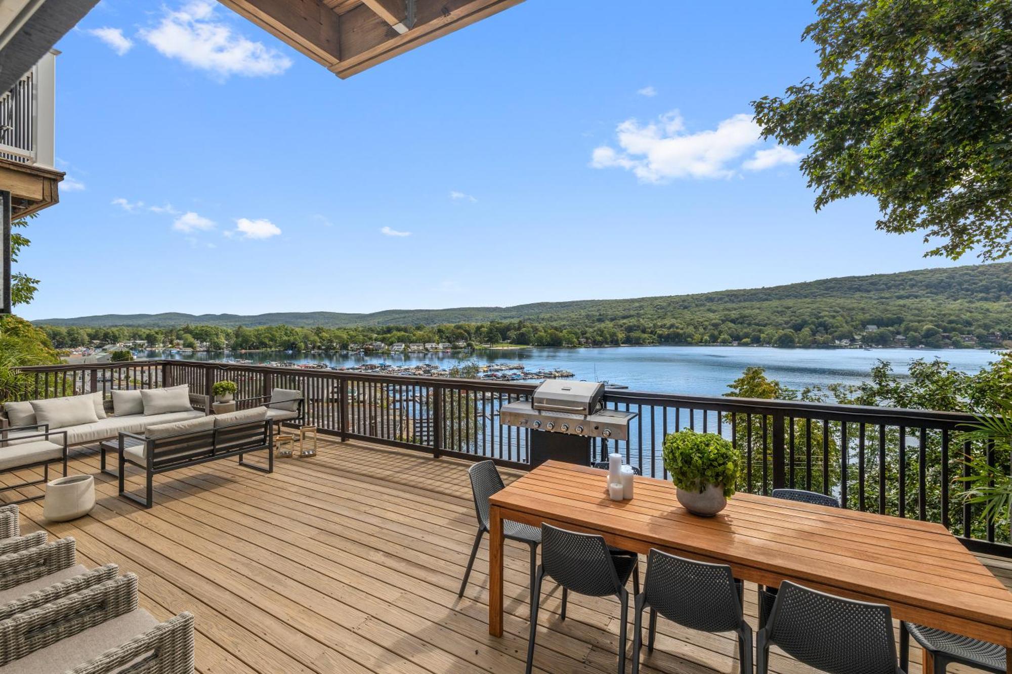Lakeview House - Hot Tub - Firepit - Stunning Views - Spacious Deck - Cozy Living Room - Bar Greenwood Lake Εξωτερικό φωτογραφία